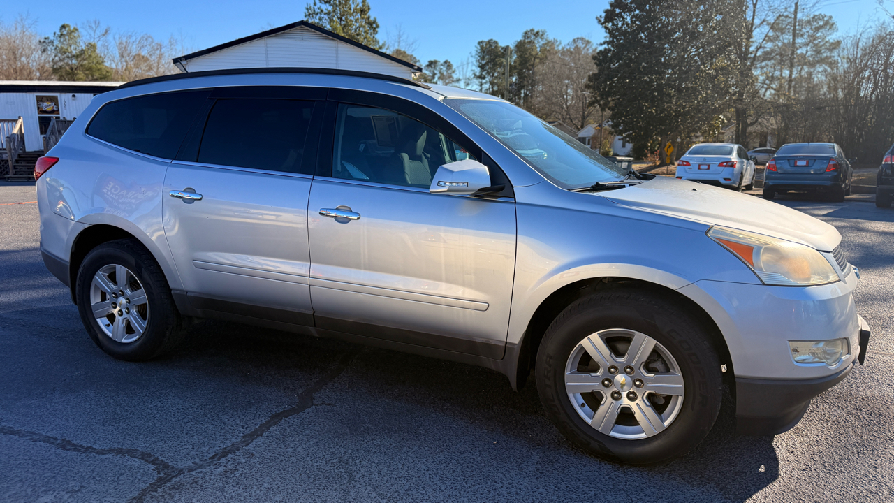 Chevrolet Traverse LT FWD 2012