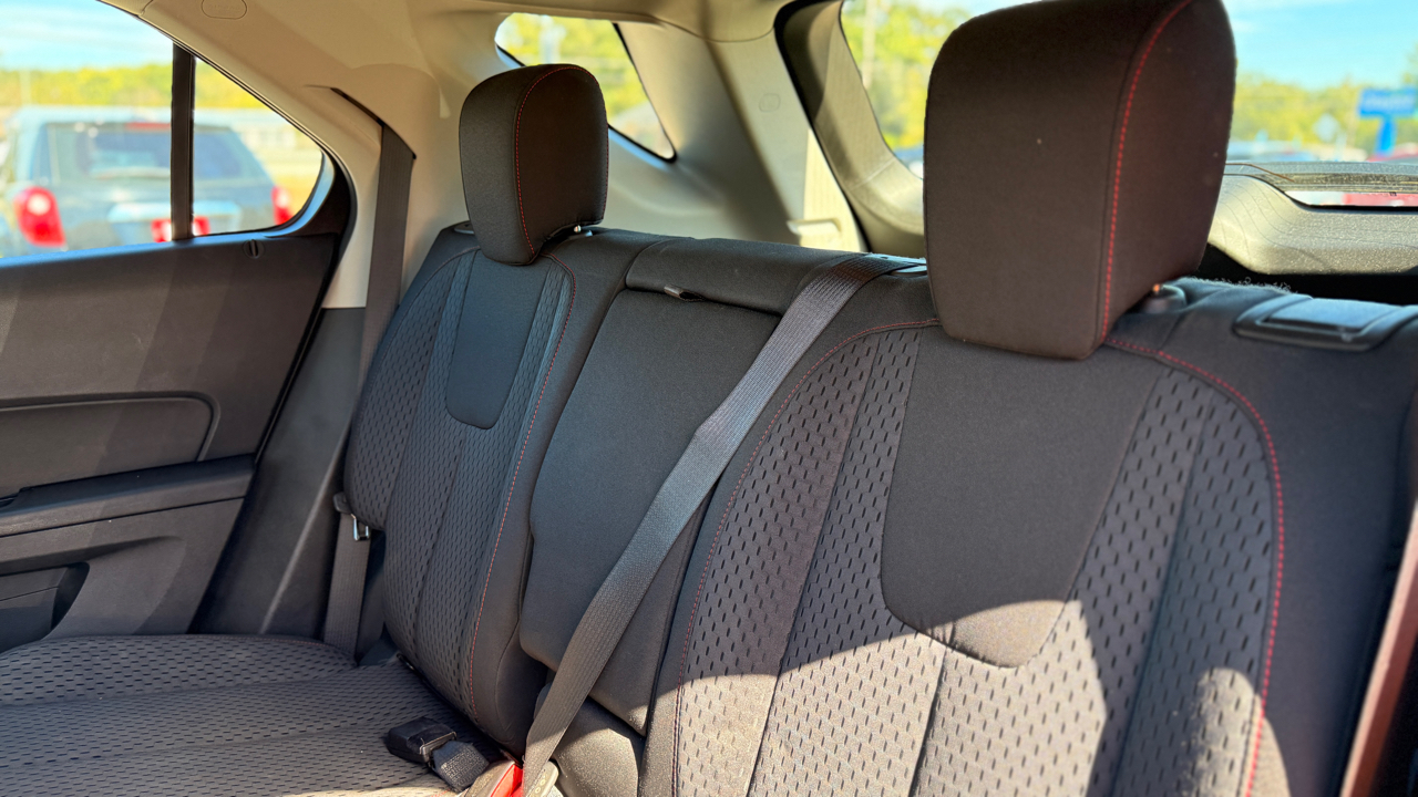 Chevrolet Equinox LS 2WD 2013 Chevrolet Equinox LS 2WD 2013