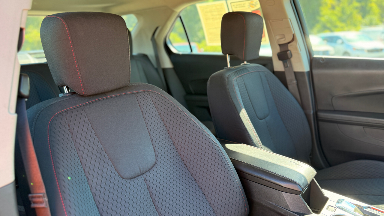 Chevrolet Equinox LS 2WD 2013 Chevrolet Equinox LS 2WD 2013