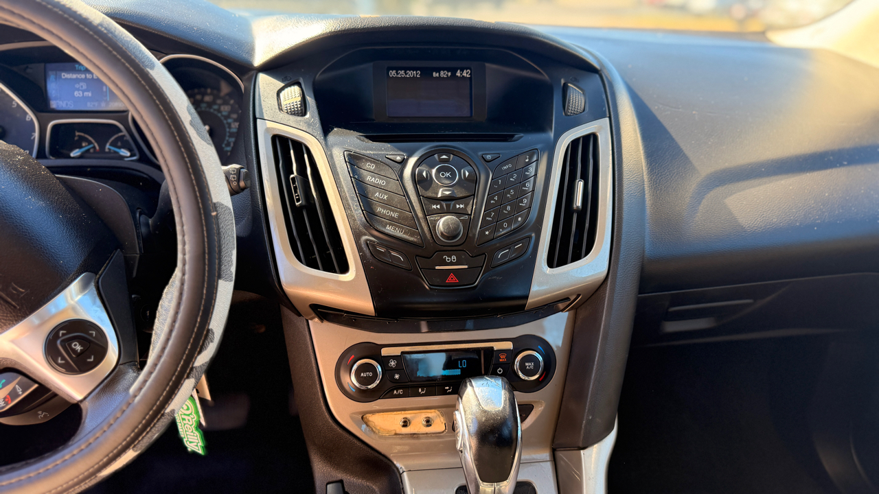 Ford Focus SEL 2012 Ford Focus SEL 2012