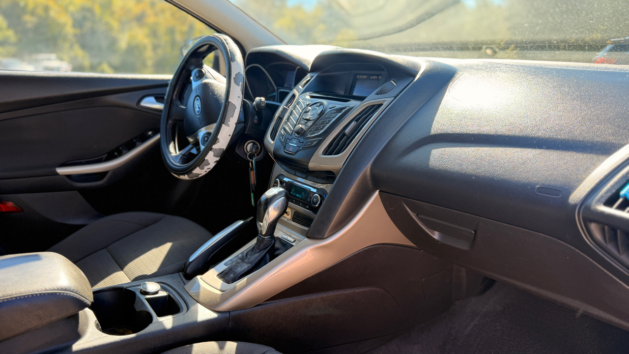 Ford Focus SEL 2012 Ford Focus SEL 2012