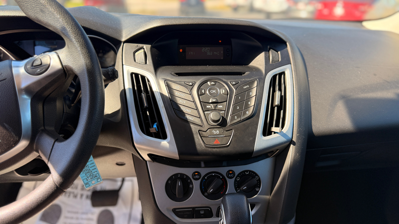 Ford Focus SE 2012 Ford Focus SE 2012