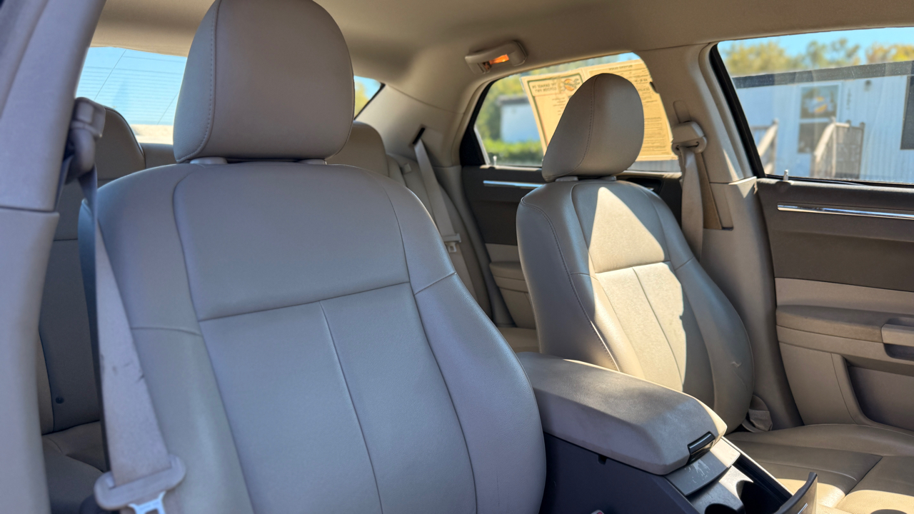 Chrysler 300 Touring 2007 Chrysler 300 Touring 2007