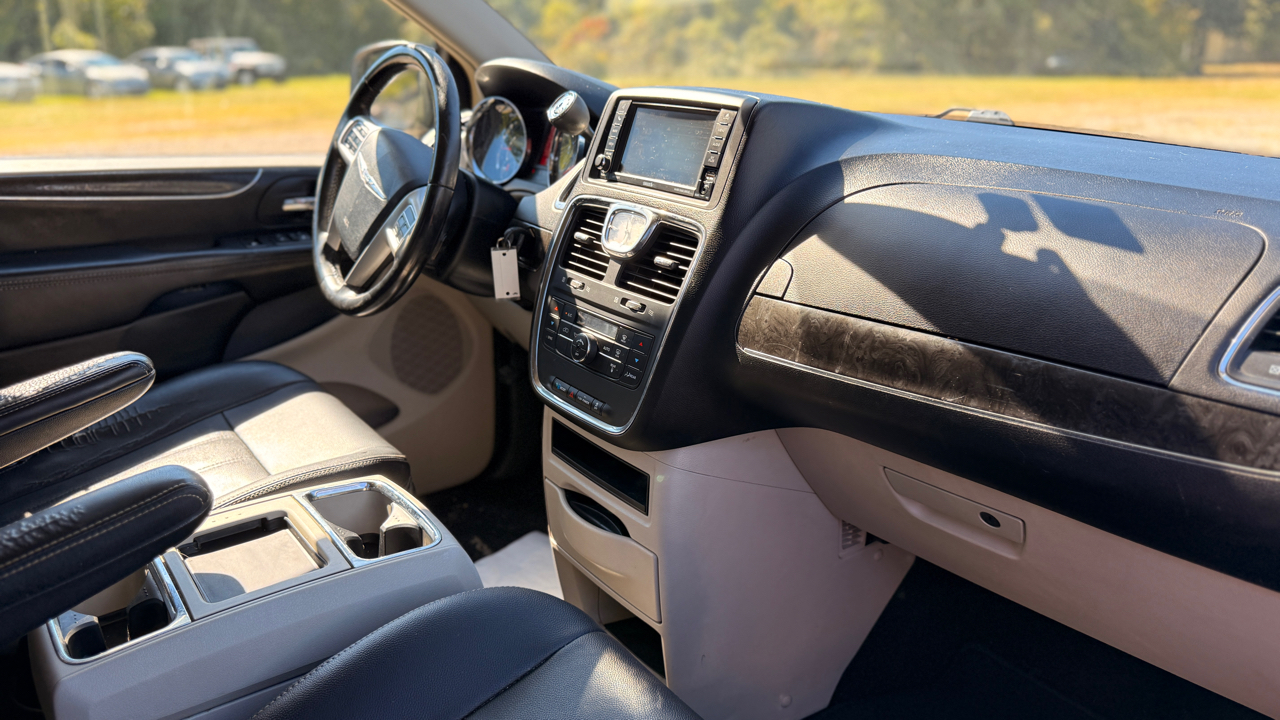 Chrysler Town & Country Touring 2016 Chrysler Town & Country Touring 2016