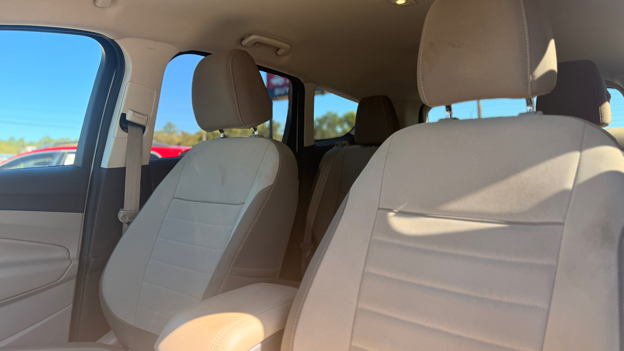 Ford Escape SE FWD 2015 Ford Escape SE FWD 2015