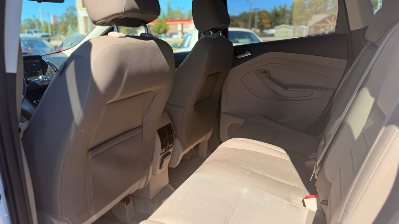 Ford Escape SE FWD 2015 Ford Escape SE FWD 2015