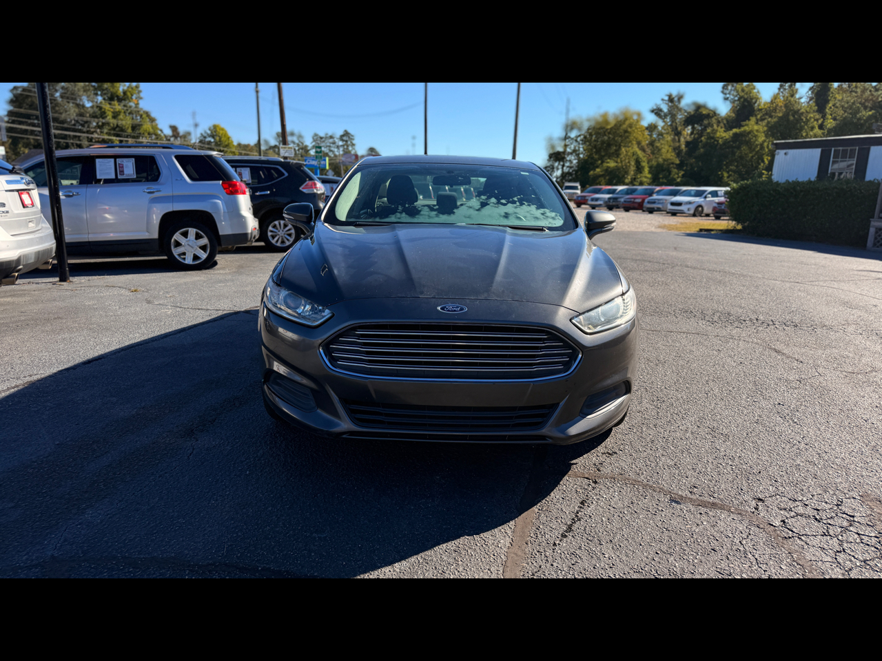 2016 Ford Fusion SE's photo