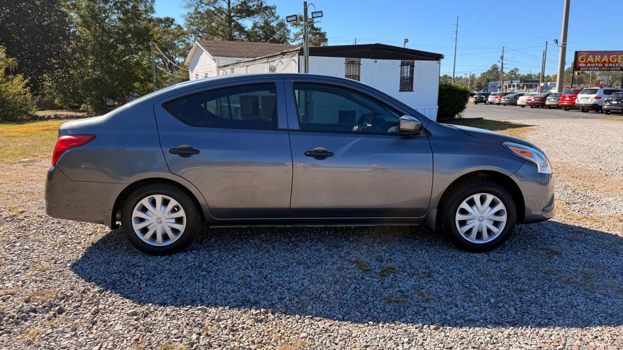Nissan Versa 1.6 S 5M 2018