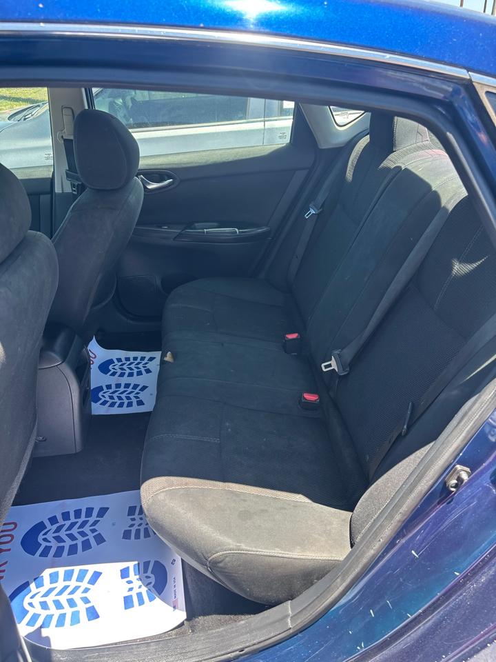 Nissan Sentra  2018