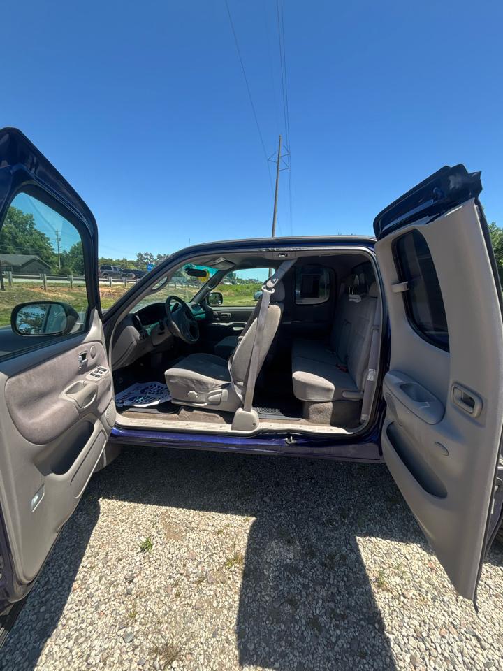 Toyota Tundra SR5 Access Cab 2WD 2002