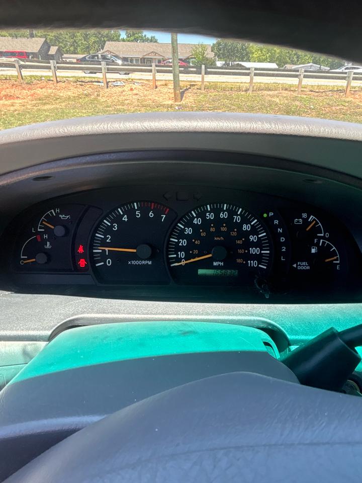 Toyota Tundra SR5 Access Cab 2WD 2002