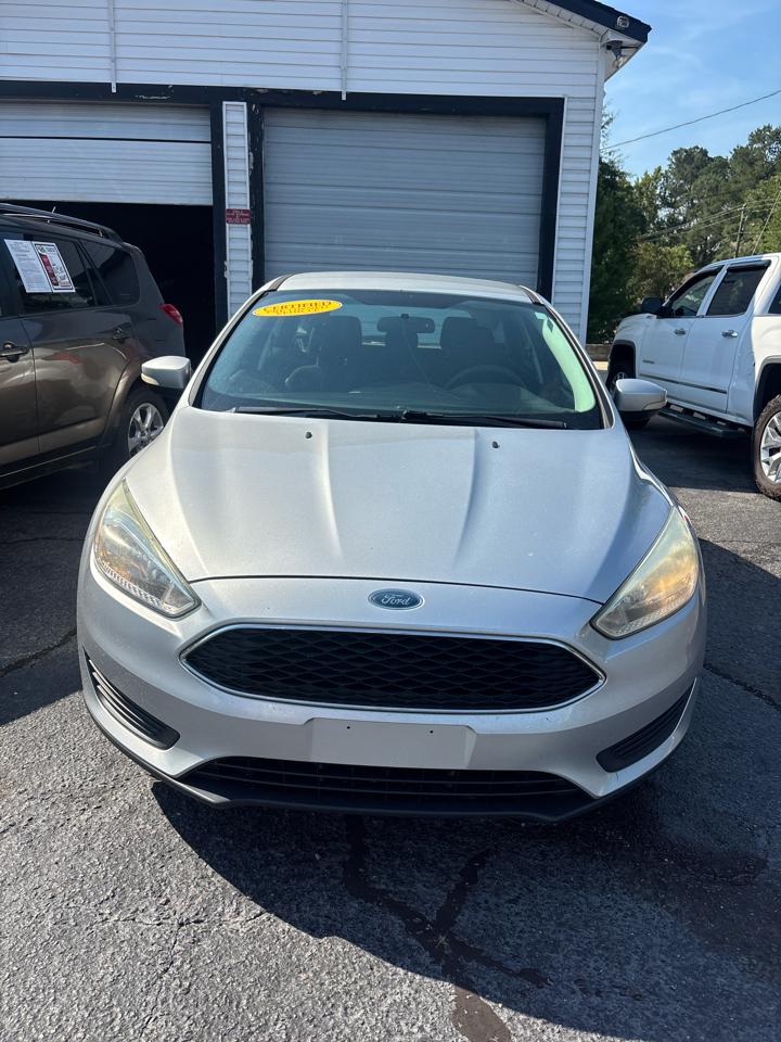 Ford Focus SE Hatch 2016