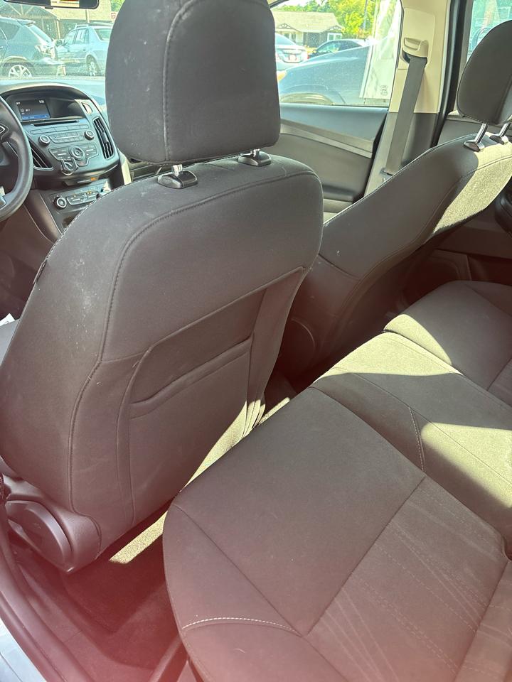 Ford Focus SE Hatch 2016