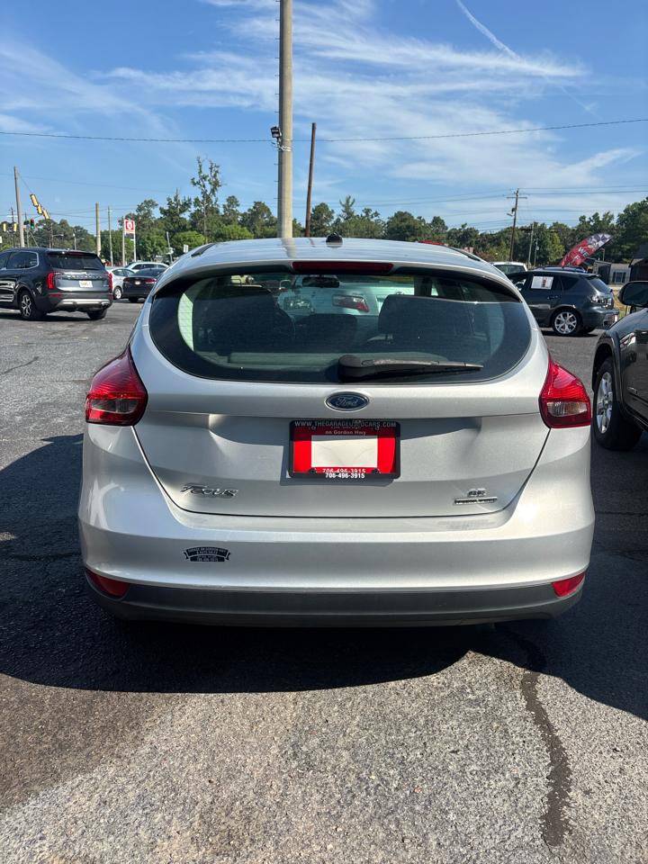 Ford Focus SE Hatch 2016