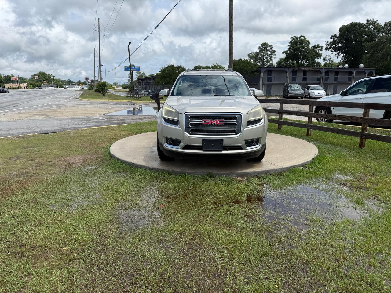 2013 GMC Acadia FWD SLT-1's photo
