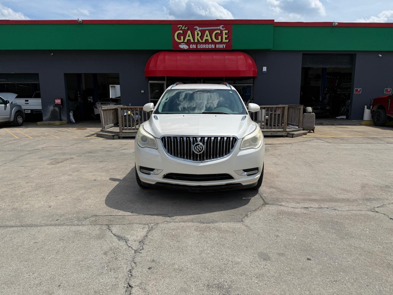 2014 Buick Enclave Leather's photo