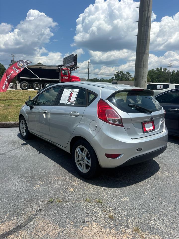 Ford Fiesta SE Hatchback 2019