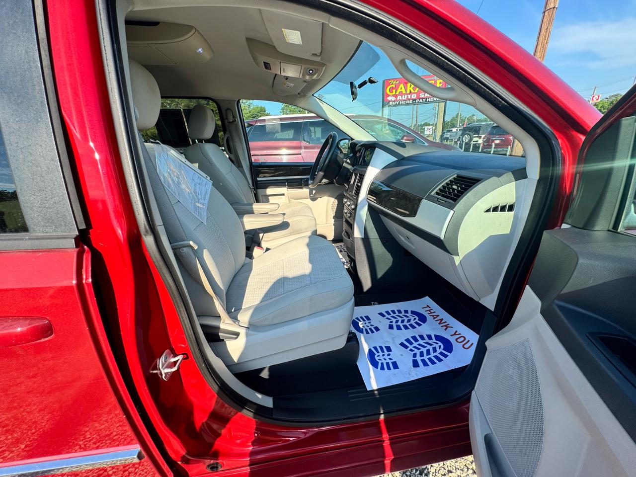 Dodge Grand Caravan SXT 2010