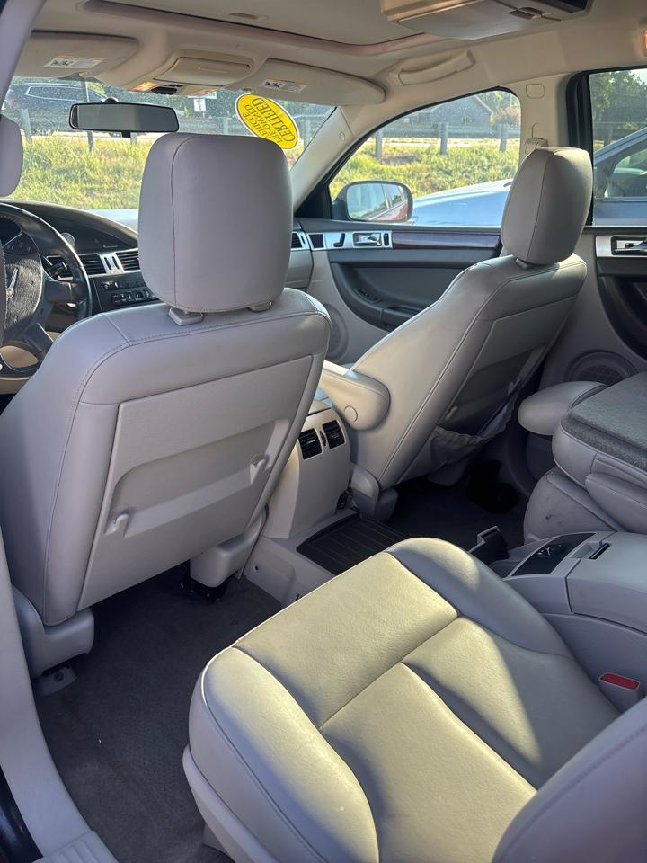 Chrysler Pacifica Touring FWD 2007