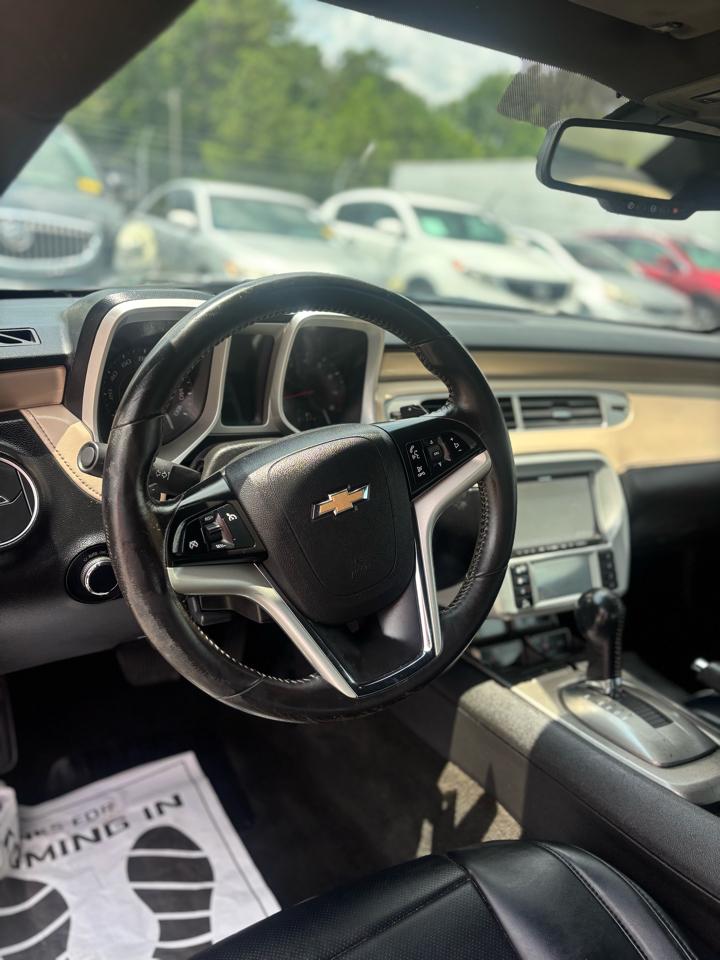Chevrolet Camaro Coupe 2LT 2012