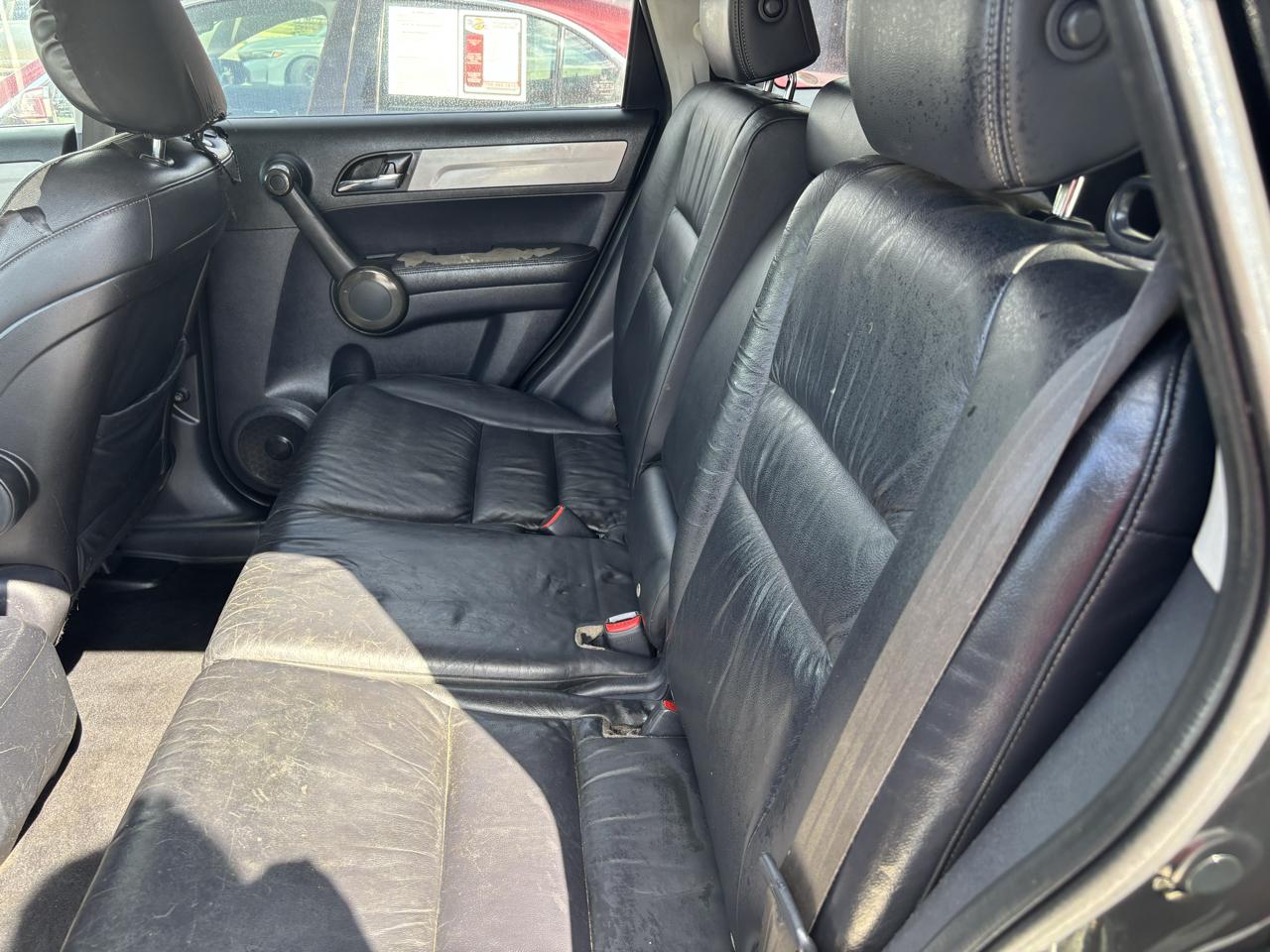 Honda CR-V LX 4WD 5-Speed AT 2011