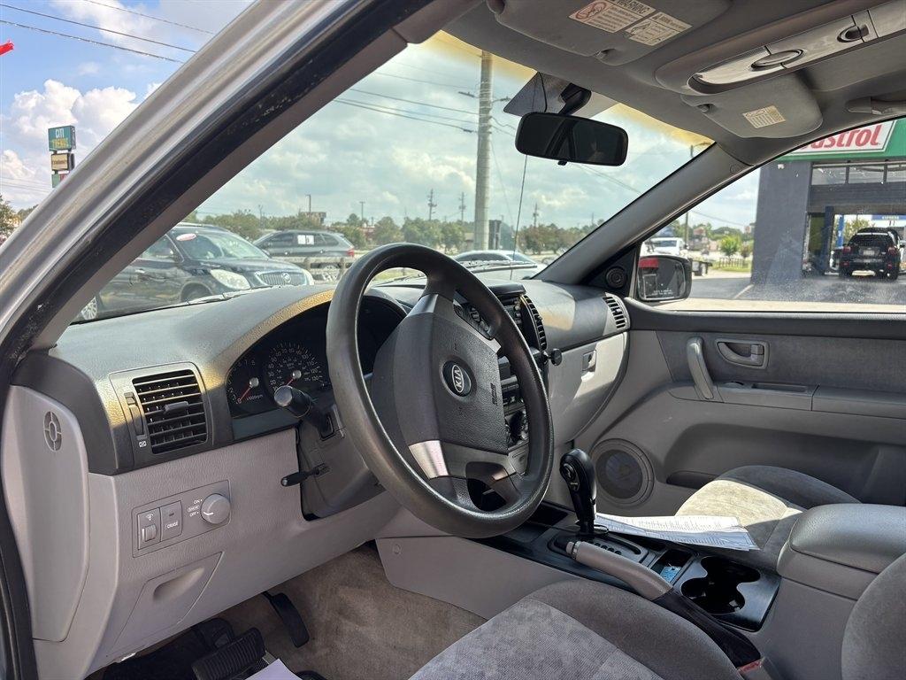 Kia Sorento EX 2WD 2004