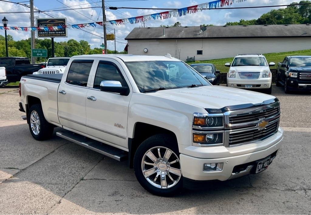 2015 Chevrolet Silverado 1500 High Country 4X4 Crew Cab Standard Box's photo