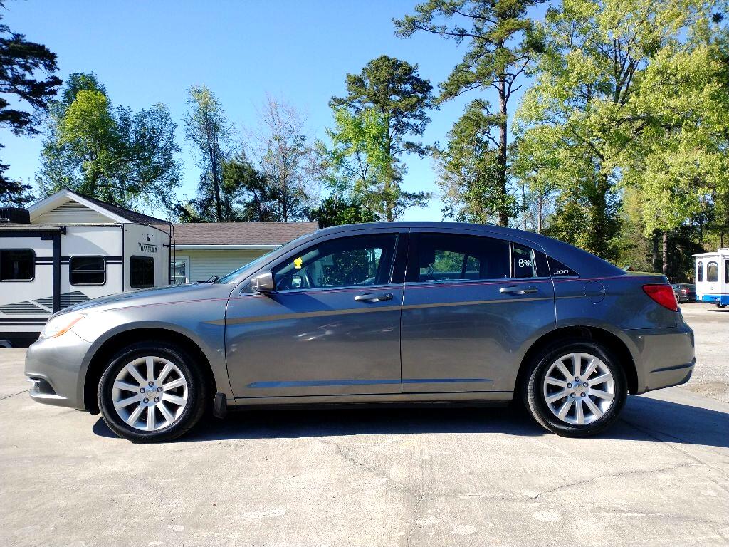 2013 Chrysler 200 Touring