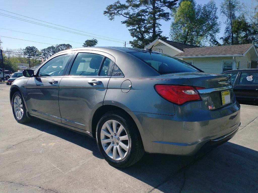 Chrysler 200 Touring 2013