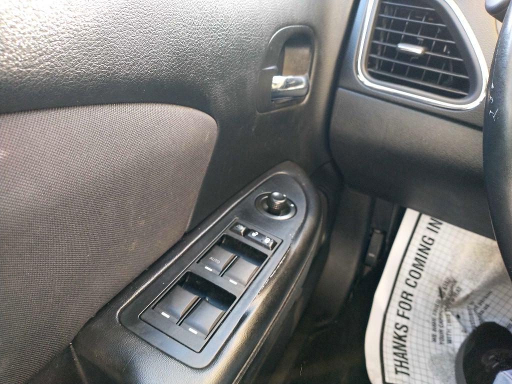 Chrysler 200 Touring 2013