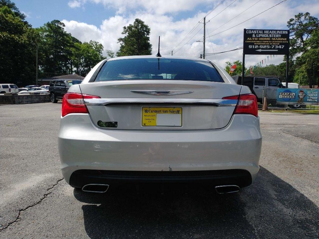 Chrysler 200 Limited 2012