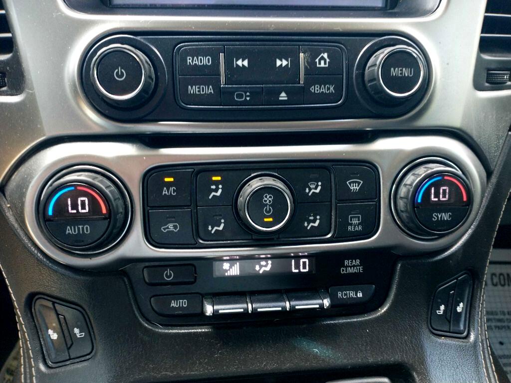 Chevrolet Suburban LT 4WD 2017 Chevrolet Suburban LT 4WD 2017