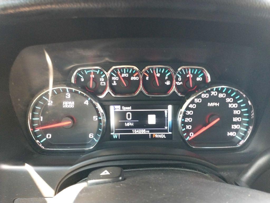 Chevrolet Suburban LT 4WD 2017