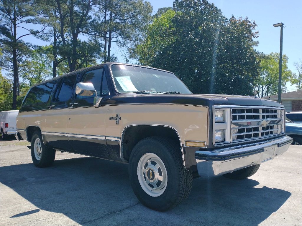 Chevrolet C/K 20 Suburban 2WD 1986