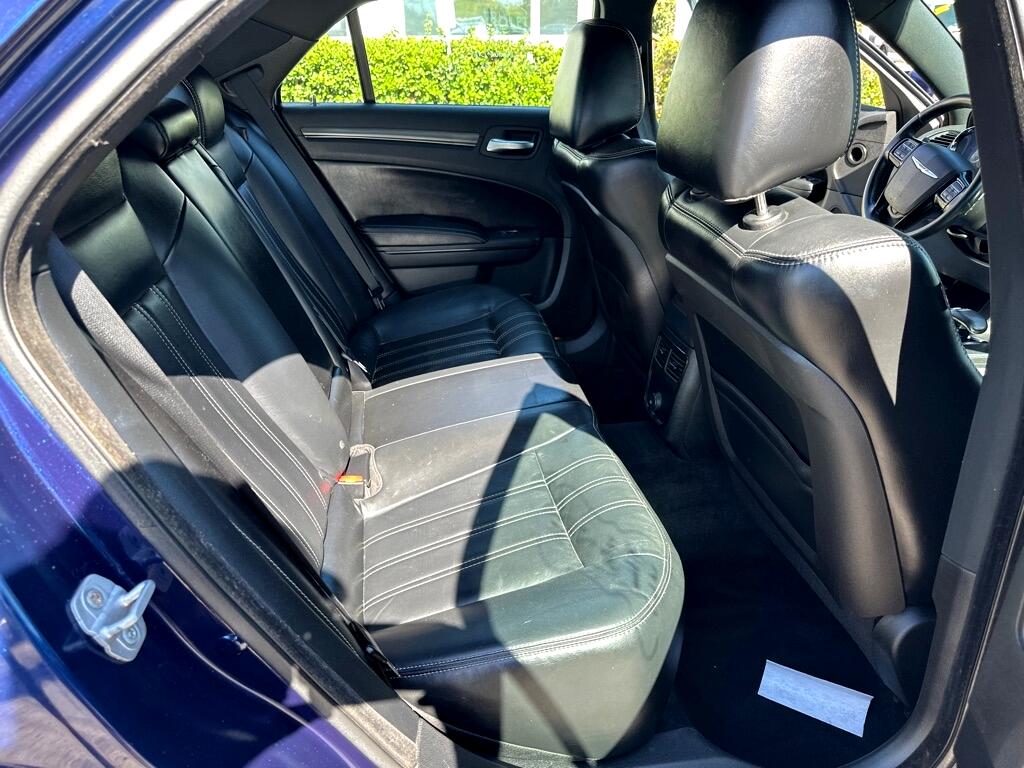 Chrysler 300 S V6 RWD 2014 Chrysler 300 S V6 RWD 2014