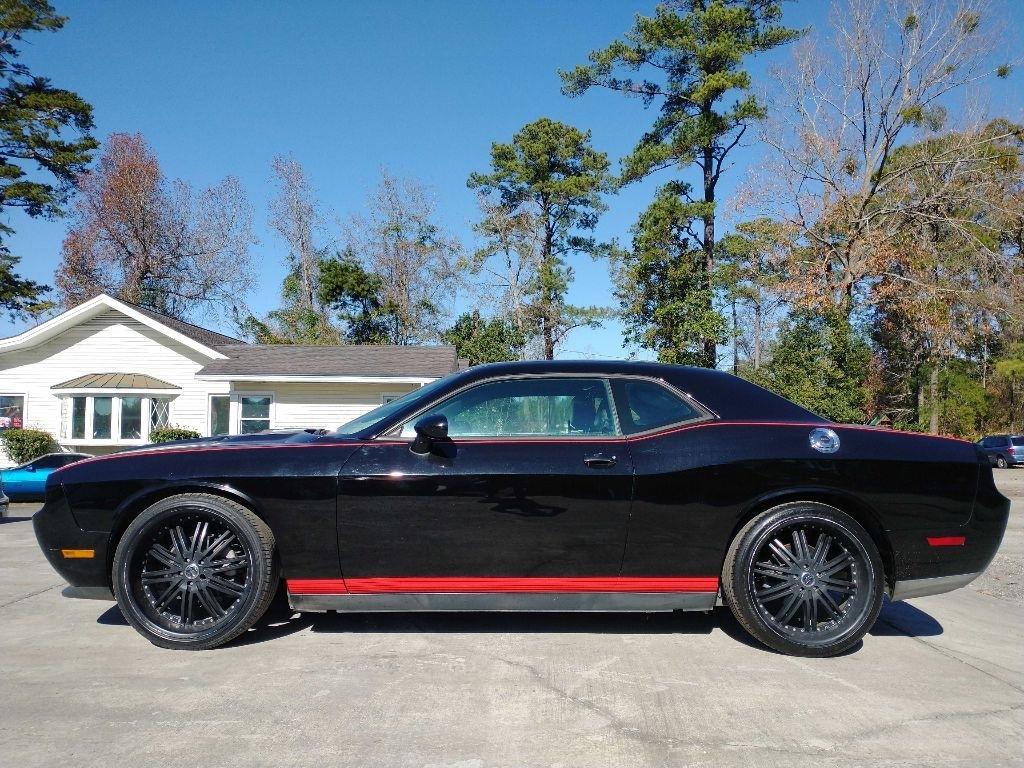 2012 Dodge Challenger SXT