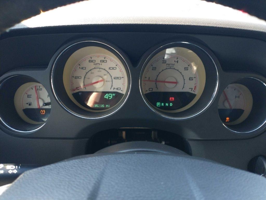 Dodge Challenger SXT 2012