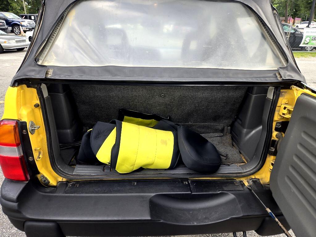 Chevrolet Tracker  2003 Chevrolet Tracker  2003