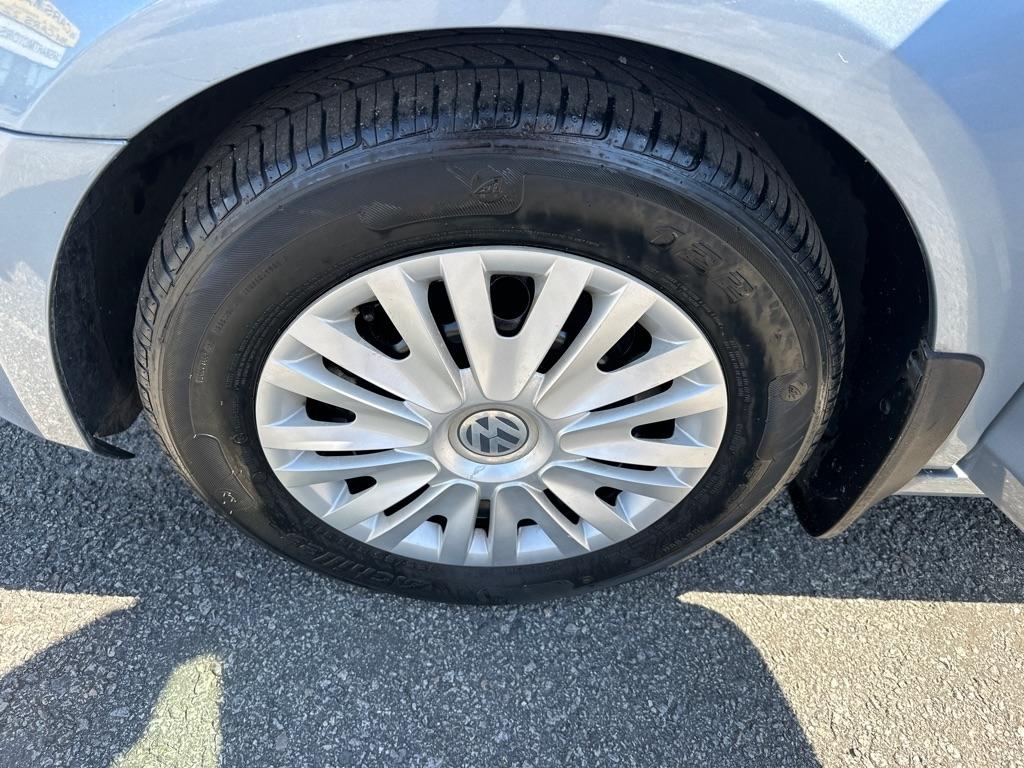 Volkswagen Golf  2012