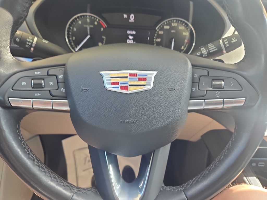 Cadillac XT4 Luxury 2023 Cadillac XT4 Luxury 2023