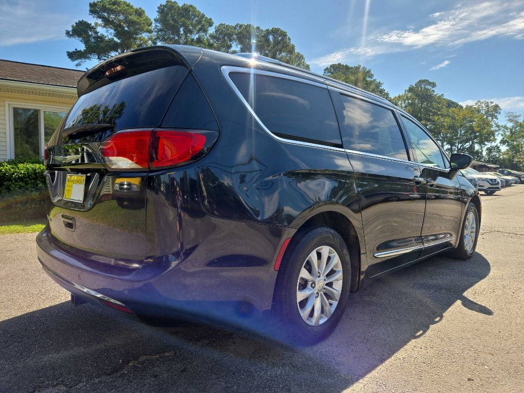 Chrysler Pacifica Touring-L 2019 Chrysler Pacifica Touring-L 2019