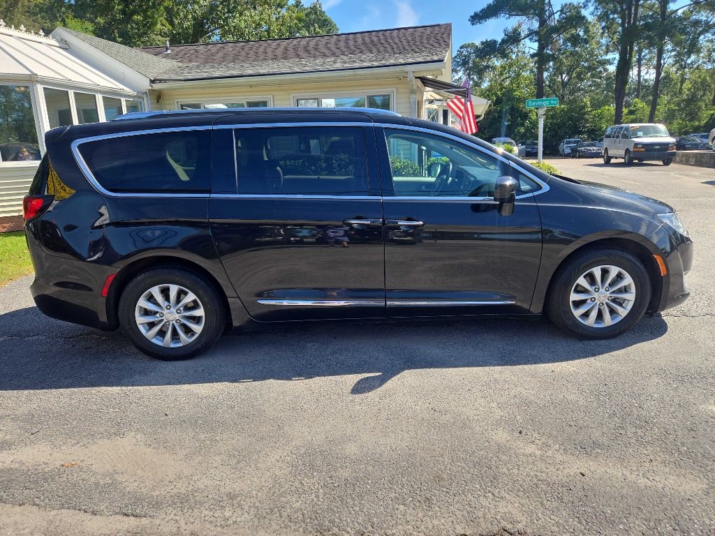 Chrysler Pacifica Touring-L 2019 Chrysler Pacifica Touring-L 2019