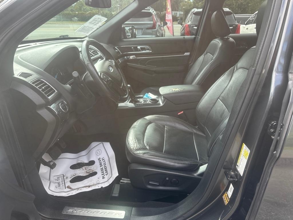 Ford Explorer Limited FWD 2019
