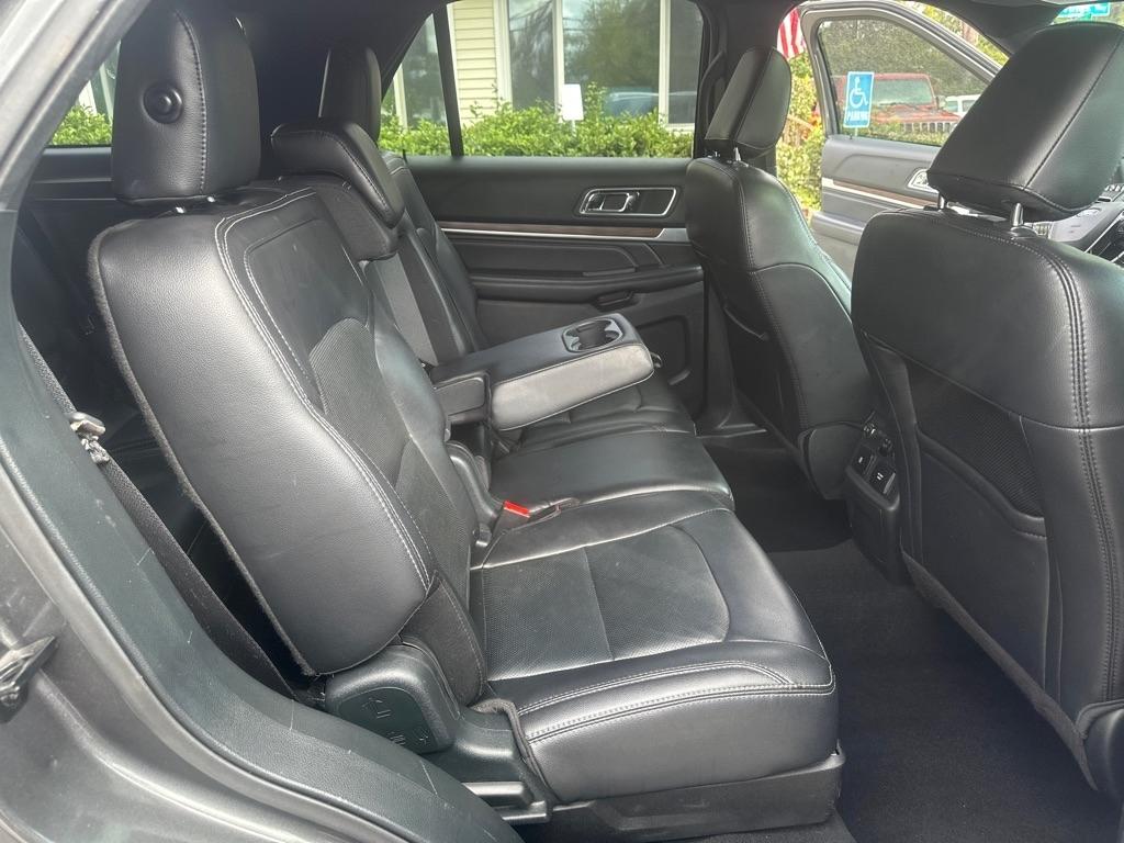 Ford Explorer Limited FWD 2019