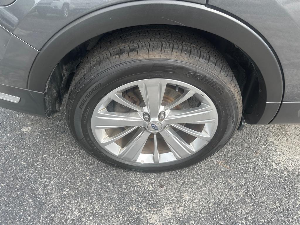 Ford Explorer Limited FWD 2019