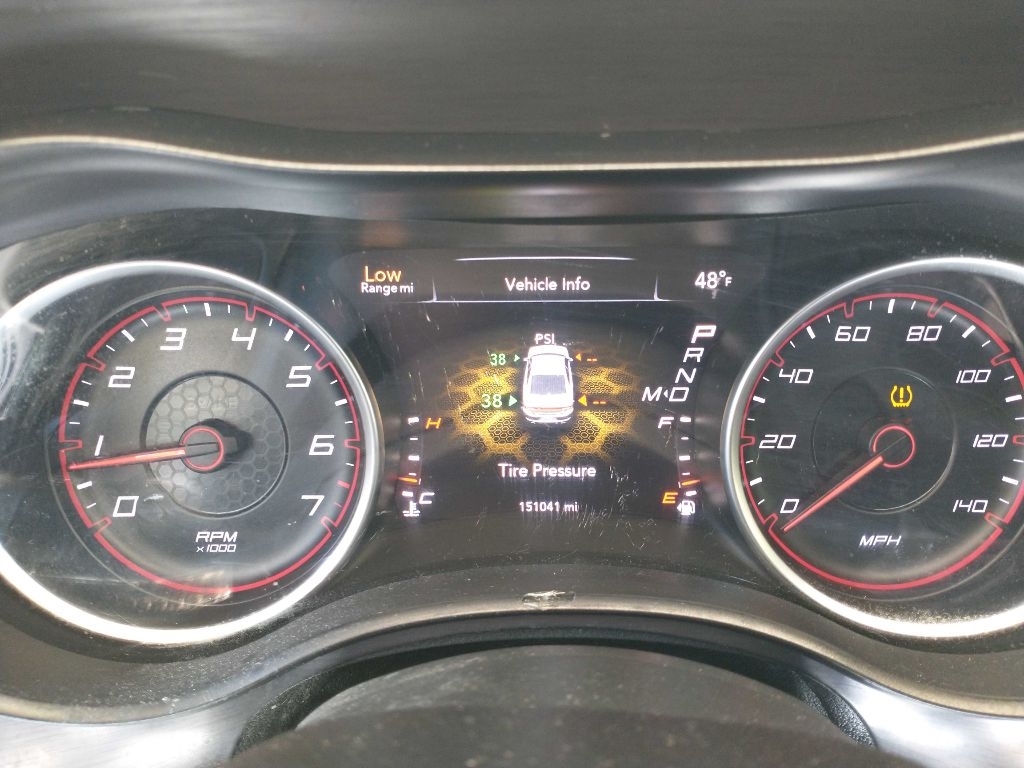 Dodge Charger SE 2015