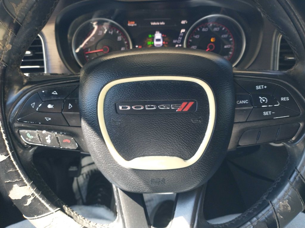 Dodge Charger SE 2015