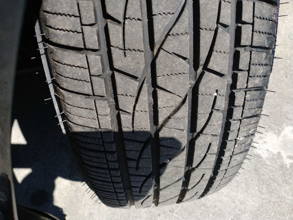 Dodge Charger SE 2015