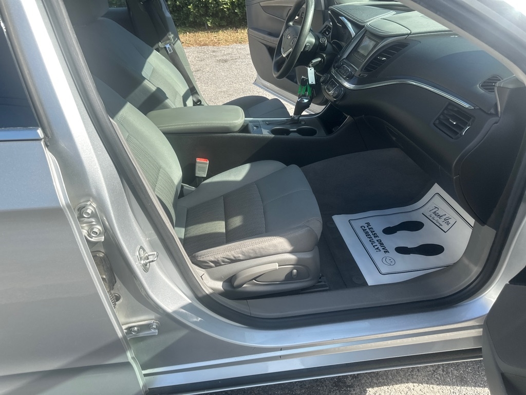 Chevrolet Impala LS 2017