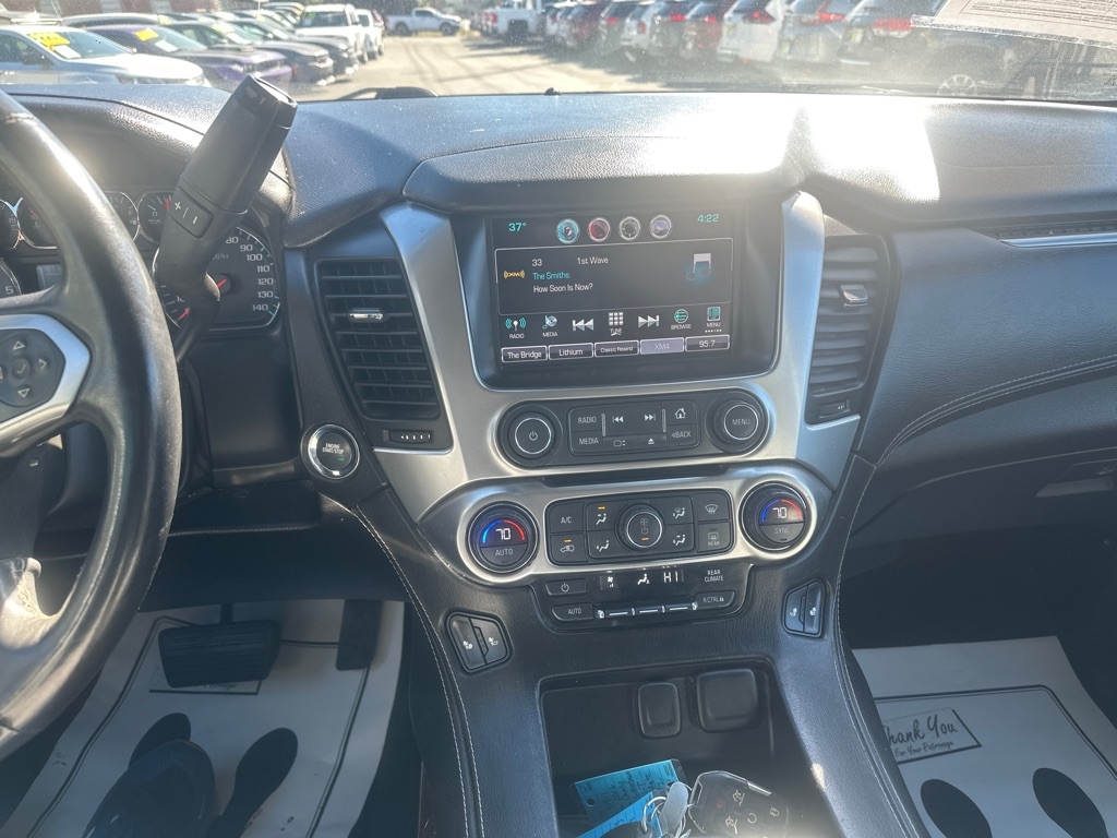 Chevrolet Suburban LT 4WD 2016